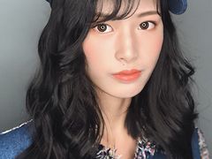 -金夫人化妆摄影职业培训学校