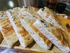 饽饽饼-王明古法砂锅居(开化寺店)