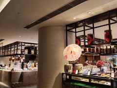 -“香”全日西餐厅