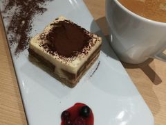 -必胜客(松雷店)