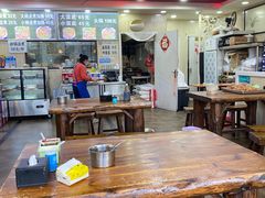 大堂-阁瑞居闫记卤煮(乔庄北街店)