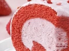 三重莓莓瑞幸卷-瑞幸咖啡(尚都国际店)