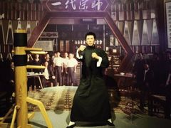 -金石蜡像馆