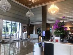 -上海虹桥西郊假日酒店