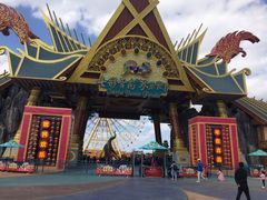 -七彩云南欢乐世界