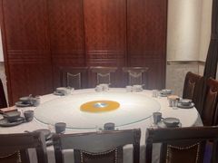 -盐帮食坊•小河帮川菜(四川师大店)