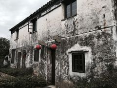 -田园东方蜜桃村的田野营地