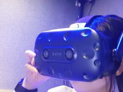 -VR 间客漫·PS电玩·虚拟现实包间游戏电竞(街道口店)