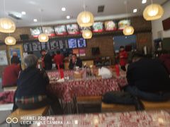 -秦香陕西食府(华贸天地店)