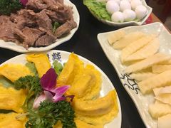 -大龙辣火锅·龙虾·烧烤(湖滨新天地店)