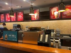 -星巴克(武汉欧利新天地店)