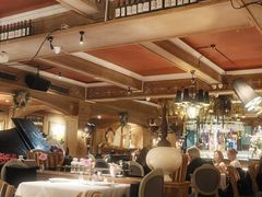 -火车头法国西餐厅