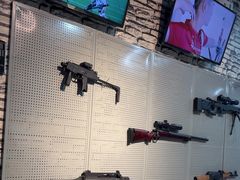 -都市枪神实弹射击俱乐部