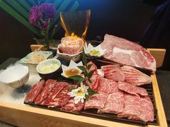 -铭牛烧肉·和牛海鲜自助(高新月牙湖店)