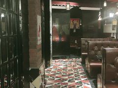 -高第街56号餐厅(泰安万达店)
