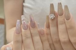 -IDO美甲美睫