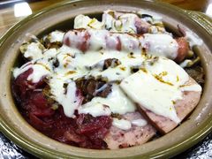芝士配餐肉培根肉饼煲仔饭-崖口煲仔饭