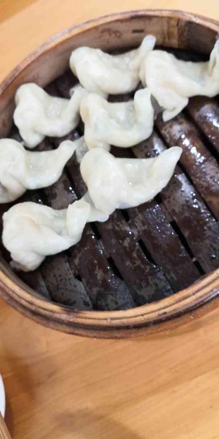 穆师蒸饺(新区店"早上出发,先吃早饭,小伙伴搜索到这家.