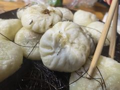 -舒小笼松针小笼包