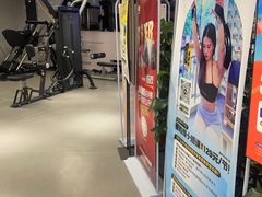 -超鹿运动(达信大厦店)