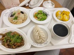 -菁幼月子会所(儿童医院店)