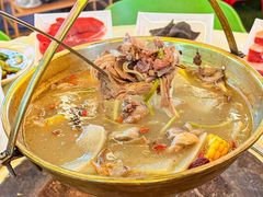 -江湖亮亮蒸虾大排档烤全羊清真(武汉总店)