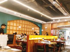 大堂-胡须佬鸡煲四季火锅店(石厦西村直营店)