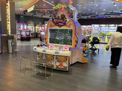 -反斗乐园π·电玩·高空拓展·蹦床(龙华天虹店)