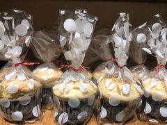-沁屋面包店(人民东路店)