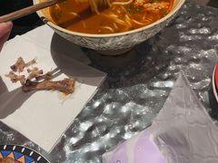 -粉八·云南米线·建水烧烤(常熟路店)