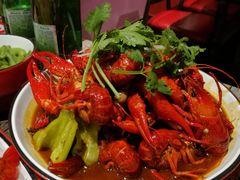 秘制龙虾-虾弄弄海派小龙虾·牛羊蝎子火锅