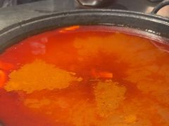 -鹿鸣山草本茶香火锅(园西路店)