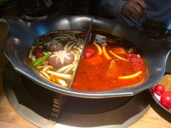 -湊湊火锅·茶憩(杭州湖滨银泰in77店)