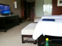 -三岔湖环球融创天堂洲际酒店水乐园