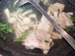 野菌排骨汤-青叶202都市餐厅(迪诺水镇店)