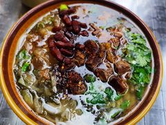 -花溪牛肉粉(八鸽岩店)