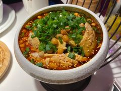 醉爱钵钵鸡-今朝桃花醉川菜小酒馆(龙湖天街店)