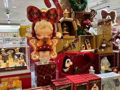 -泡泡玛特POPMART(蓝色港湾店)