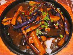 -红山红餐厅(宏源大厦店)