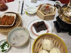 -广东大厦酒店(广州北京路步行街纪念堂地铁站店)