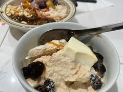 焦糖乌龙奶茶冰-堂屋糖水店(愚园店)