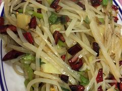 酸辣土豆丝-乐乐餐厅(湘子庙街店)