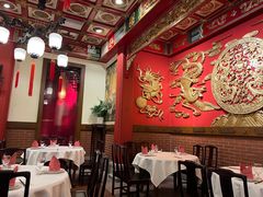 -梅龙镇酒家(南京西路总店)