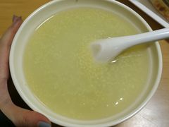 小米粥-宝光熏肉鞋底火烧(新街口店)