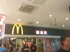 -麦当劳(中山公园龙之梦店)