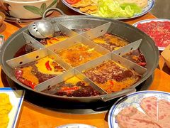 -周小明火锅(黑金冠社区店)