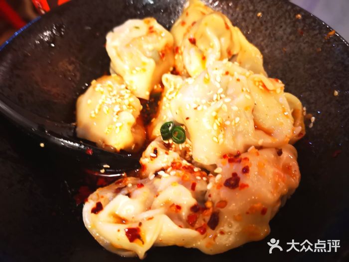 归蜀第成都串串料理(梅花路店)红油抄手图片