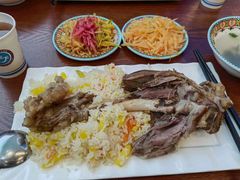 -西部哈哈特色抓饭