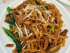干炒牛河-广州酒家(昌岗地铁站店)