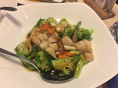 -Isla Sugbu Seafood City